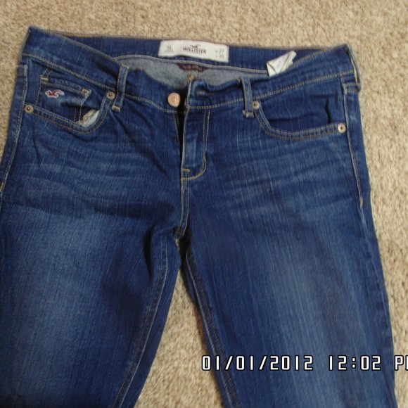 Hollister Jeans - Picture 2 of 2